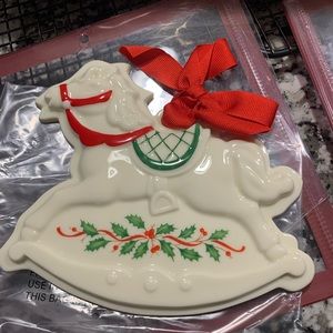 - Set of 2 - Lenox Rocking Horse Christmas Cookie press